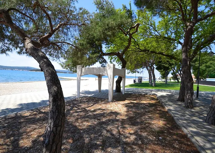 Ana-2 By Interhome *