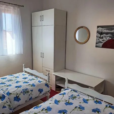 Ana-2 By Interhome Apartamento *