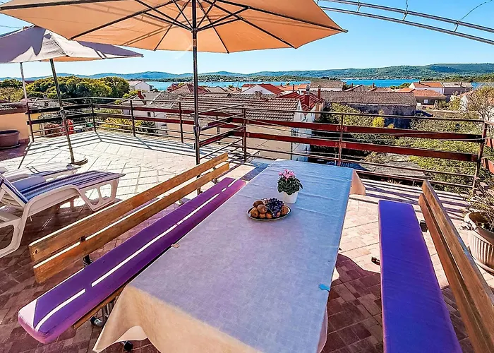 Ana-2 By Interhome Turanj